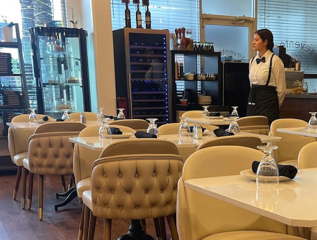 Enhancing Restaurant Service Efficiency: Streamlined Operations with Furniture Solutions